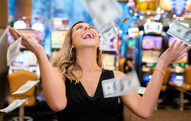 Starburst payout table and game information panel detailing symbol values and RTP